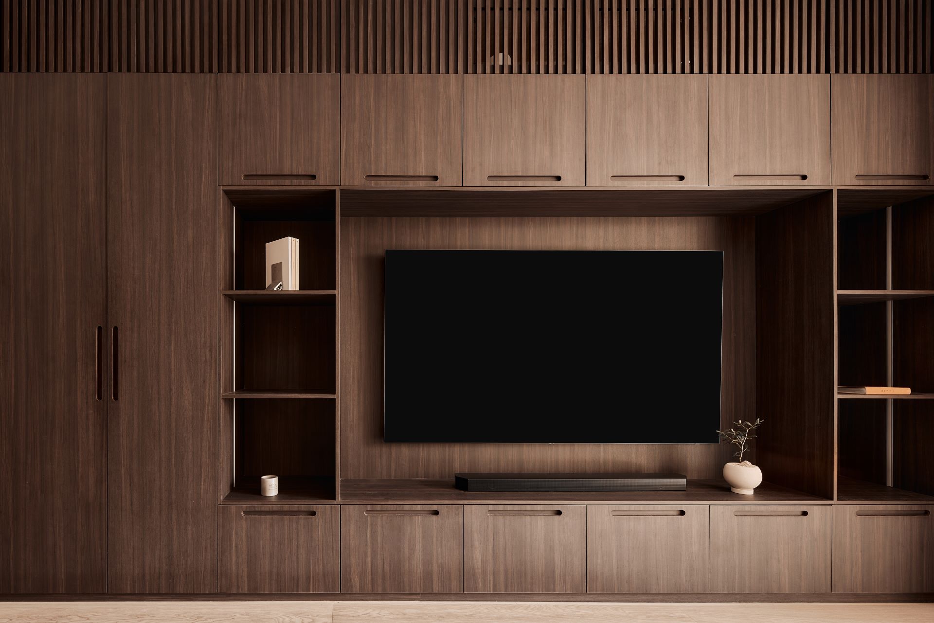 Blk 77 Park East interior design by IS Design Studio